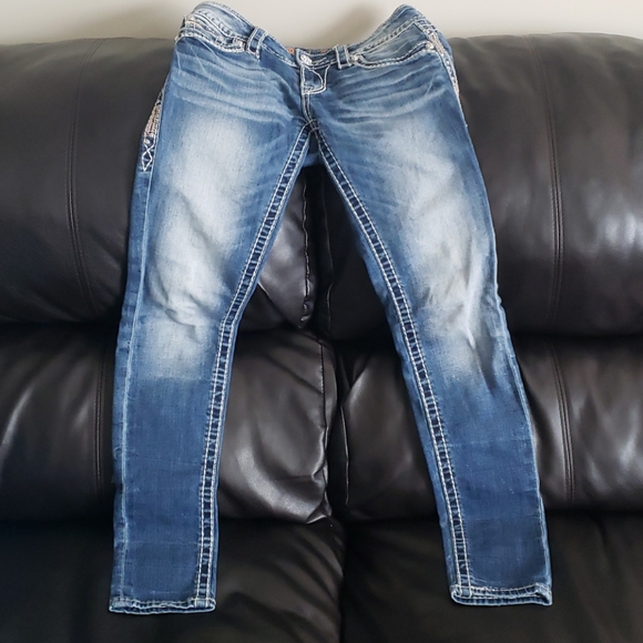 Rock Revival - Picture 4 of 8